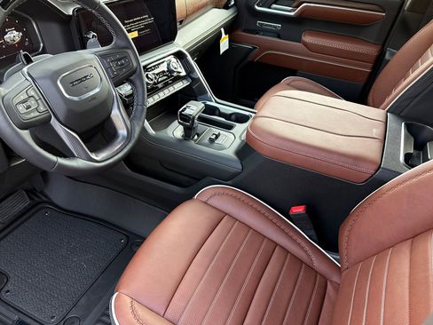 New 2026 GMC Sierra 1500 Denali Ultimate image 11