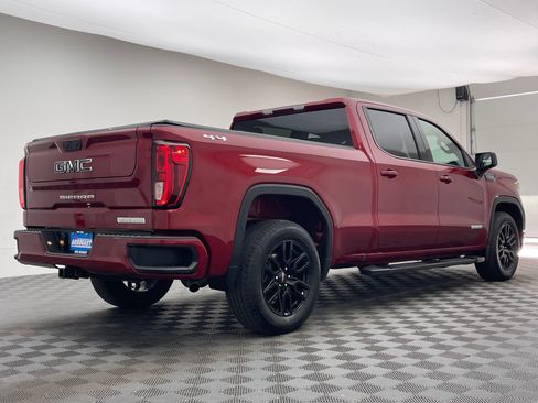 Used 2023 GMC Sierra 1500 Elevation w/ LPO, Elevation Black Package AWD/4WD image 7