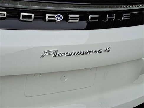 New 2026 Porsche Panamera 4 image 23