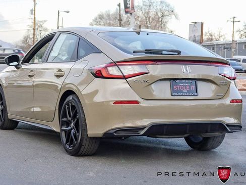 Used 2025 Honda Civic Sport image 16