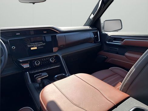 New 2026 GMC Sierra 1500 Denali Ultimate AWD/4WD image 27