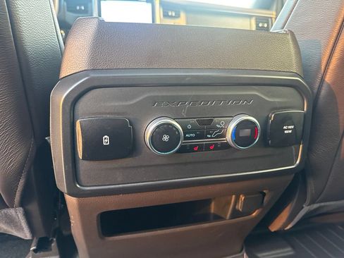 Certified 2024 Ford Expedition King Ranch AWD/4WD image 26
