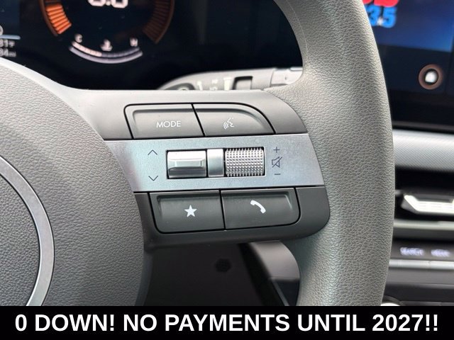 Used 2025 Hyundai Sonata SE FWD image 21