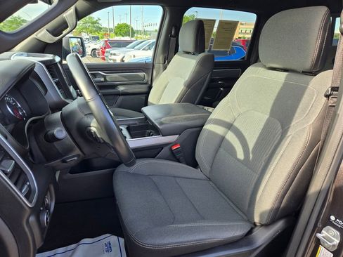 Used 2022 RAM 1500 Big Horn AWD/4WD image 18