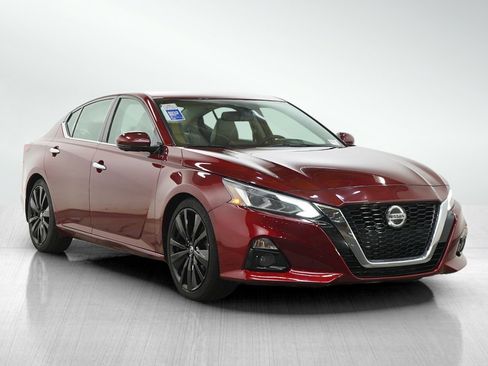 Used 2020 Nissan Altima 2.5 Platinum FWD image 7