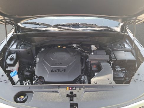Used 2024 Kia Telluride S w/ S Sunroof Package FWD image 30