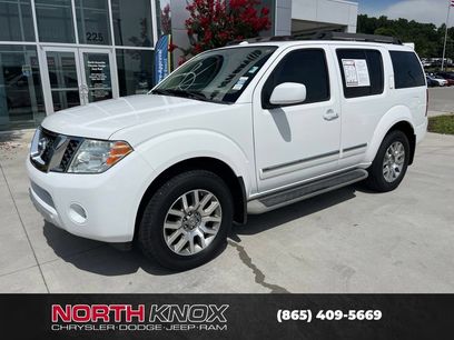 Used 2010 Nissan Pathfinder LE