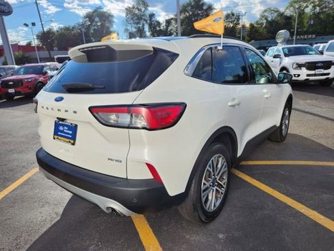 Certified 2022 Ford Escape SEL image 9