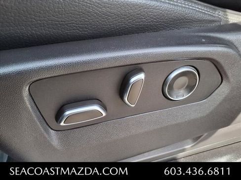 Used 2024 GMC Sierra 1500 Denali w/ Technology Package AWD/4WD image 13