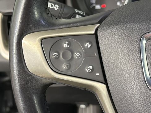 Used 2018 GMC Terrain Denali w/ Comfort Package image 25