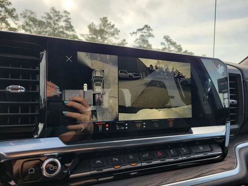 New 2026 GMC Sierra 1500 SLT AWD/4WD image 19