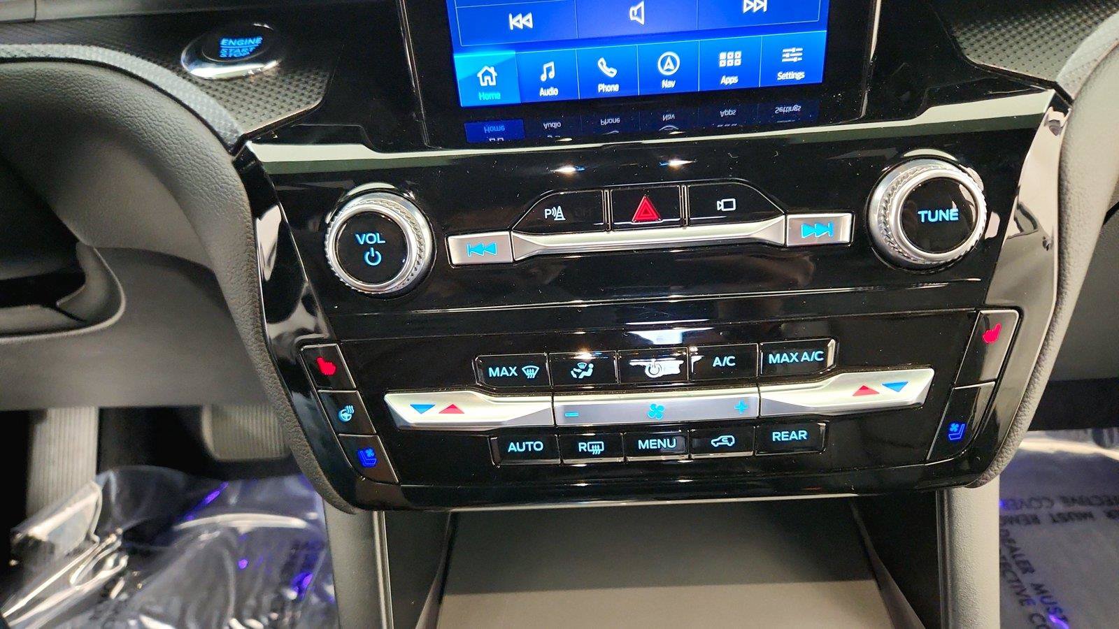Used 2022 Ford Explorer ST w/ Equipment Group 401A AWD/4WD image 22