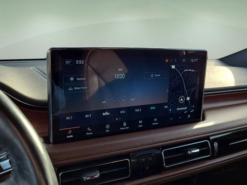 Used 2022 Lincoln Nautilus Reserve w/ Equipment Group 201A image 20