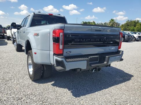 New 2026 Ford F450 Platinum w/ FX4 Off-Road Package image 8