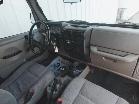 Used 2003 Jeep Wrangler X image 15