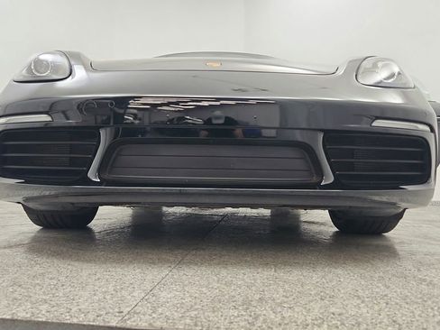 Used 2019 Porsche 718 Boxster RWD image 31