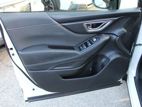 Used 2019 Subaru Forester Premium image 14