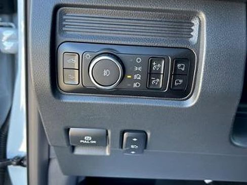 New 2025 Ford F350 Platinum image 21