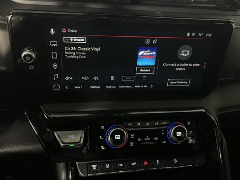 Used 2025 GMC Sierra 3500 AT4 w/ AT4 Premium Plus Package image 16