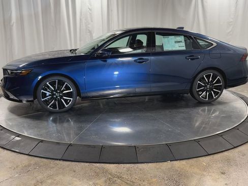 New 2025 Honda Accord Touring image 5