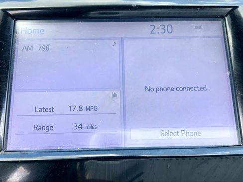 Used 2019 Toyota Camry SE FWD image 35