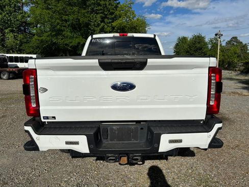 Used 2023 Ford F250 XL w/ STX Appearance Package AWD/4WD image 13