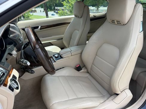 Used 2014 Mercedes-Benz E 550 Cabriolet image 35