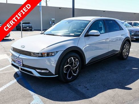 Certified 2024 Hyundai Ioniq 5 SEL RWD image 3