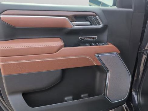 Used 2025 GMC Sierra 1500 Denali Ultimate AWD/4WD image 35