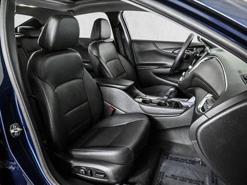 Used 2020 Chevrolet Malibu Premier image 21