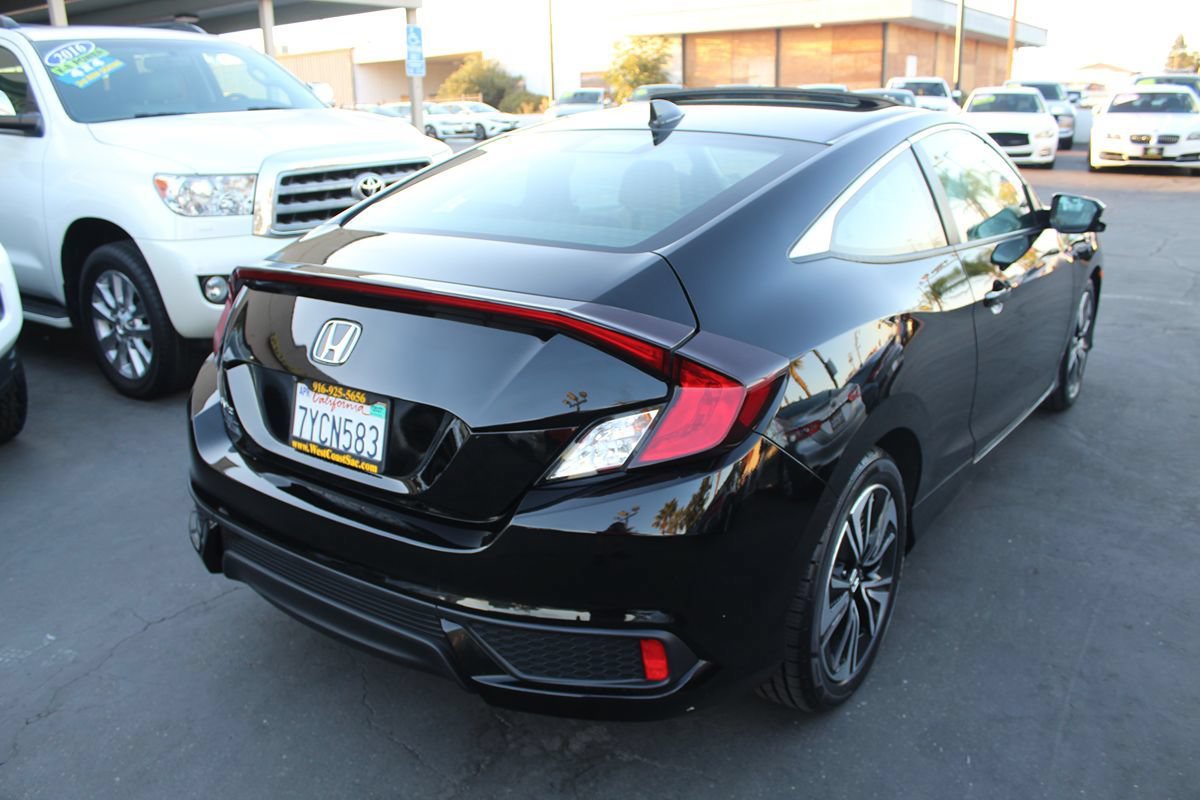 Used 2017 Honda Civic EX-T image 7