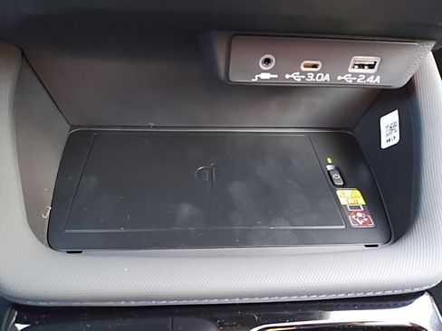 Used 2026 Subaru Forester Limited image 32