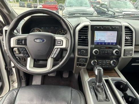 Used 2020 Ford F150 Lariat w/ Equipment Group 502A Luxury AWD/4WD image 21