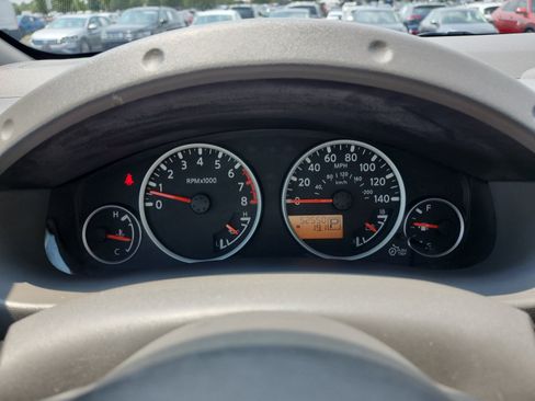 Used 2019 Nissan Frontier SL RWD image 17