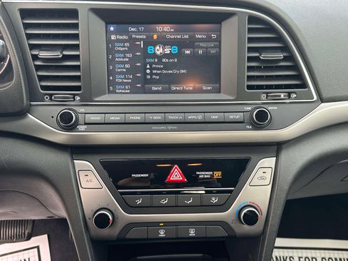 Used 2018 Hyundai Elantra SEL image 8