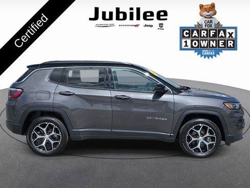Used 2024 Jeep Compass Limited AWD/4WD image 37