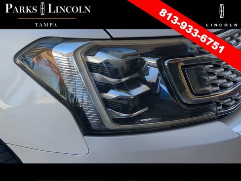 Used 2018 Ford Expedition Max Platinum image 12