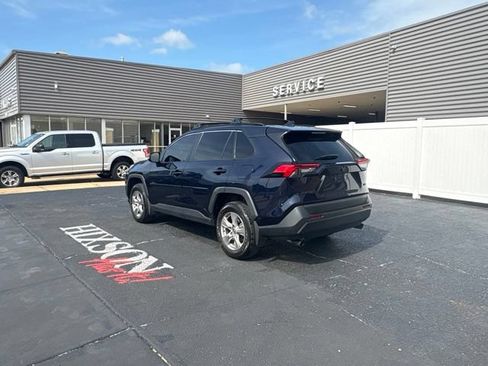 Used 2025 Toyota RAV4 XLE w/ Convenience Package FWD image 5