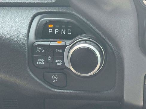 Used 2024 RAM 1500 Big Horn AWD/4WD image 27