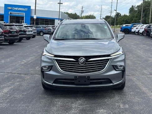 Certified 2023 Buick Enclave Essence w/ Experience Buick Package FWD image 8