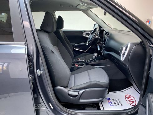 Certified 2023 Kia Soul LX w/ Option Group 015 image 28