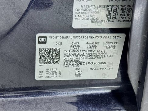 Used 2023 Chevrolet Silverado 1500 LT w/ Protection Package AWD/4WD image 38