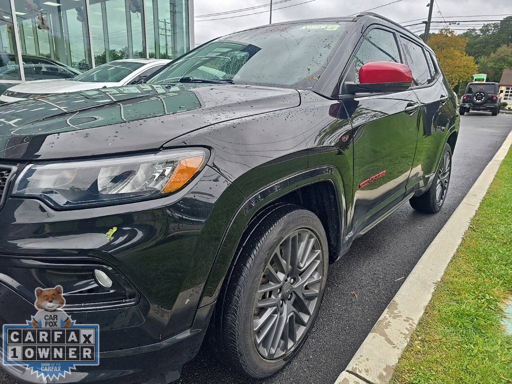 Used 2023 Jeep Compass Limited AWD/4WD image 5
