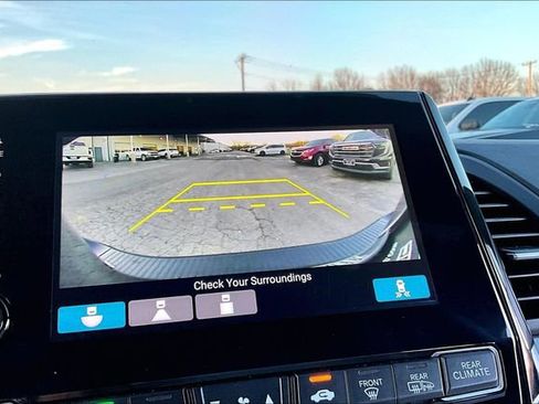 Used 2024 Honda Odyssey Sport image 14