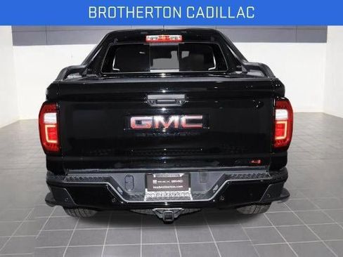 Certified 2025 GMC Canyon AT4 w/ Nightfall Edition image 5