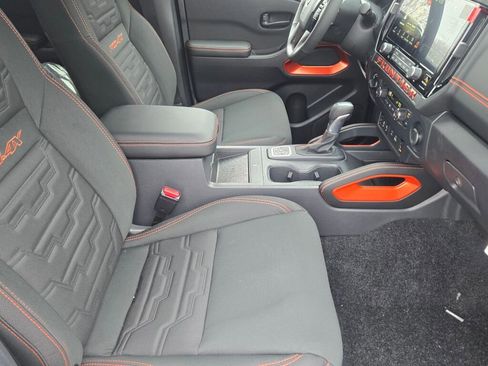 New 2026 Nissan Frontier PRO-4X w/ Pro-4x Convenience Package image 5