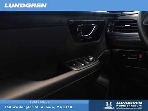 Used 2025 Subaru Forester Limited AWD/4WD image 29