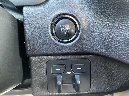 Used 2025 Toyota Tundra SR5 w/ SR5 Convenience Package RWD image 17