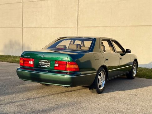 Used 2000 Lexus LS 400 RWD image 11