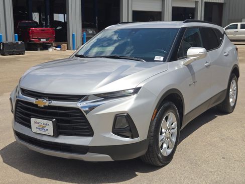 Used 2021 Chevrolet Blazer LT FWD image 7